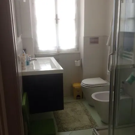 아파트 Venice 4